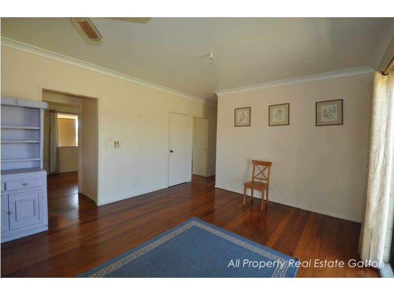 10 Haslingden Road, Lockyer Waters QLD 4311