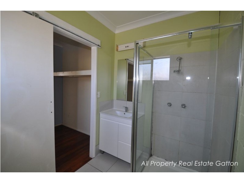 10 Haslingden Road, Lockyer Waters QLD 4311