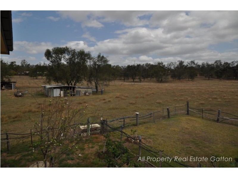 366 Ropeley Rockside Road, Ropeley QLD 4343
