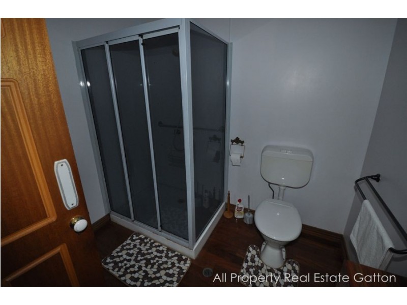 33A Lake Apex Drive, Gatton QLD 4343