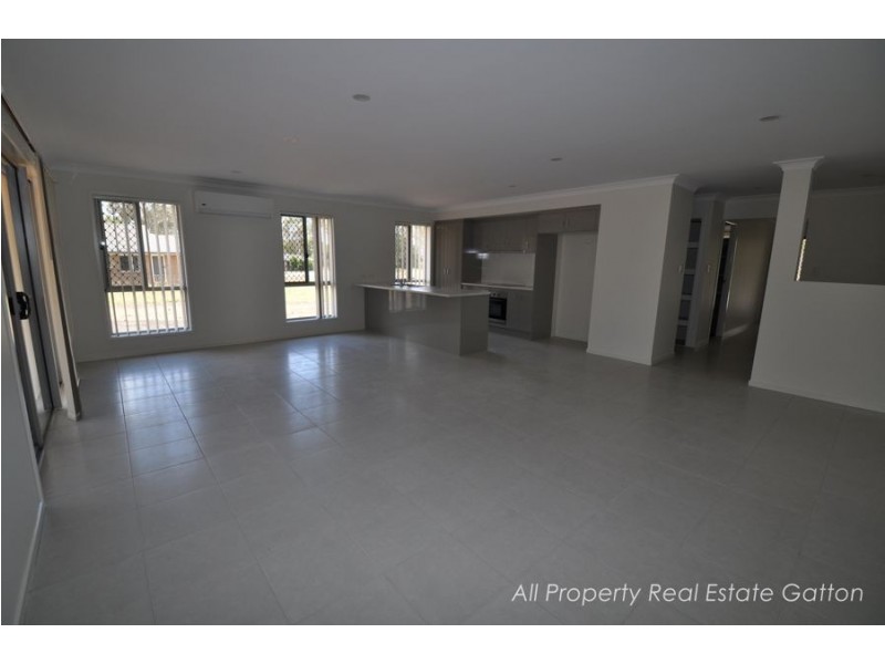 7 Boysen Court, Adare QLD 4343