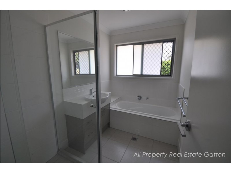 7 Boysen Court, Adare QLD 4343