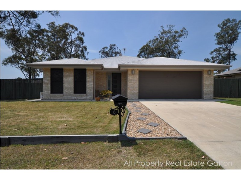 8 Reisenleiter Avenue, Gatton QLD 4343