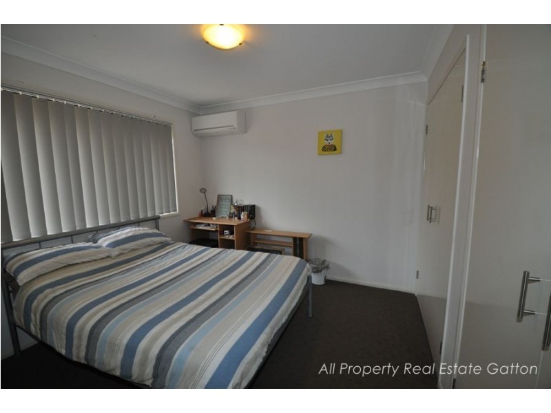 8 Reisenleiter Avenue, Gatton QLD 4343