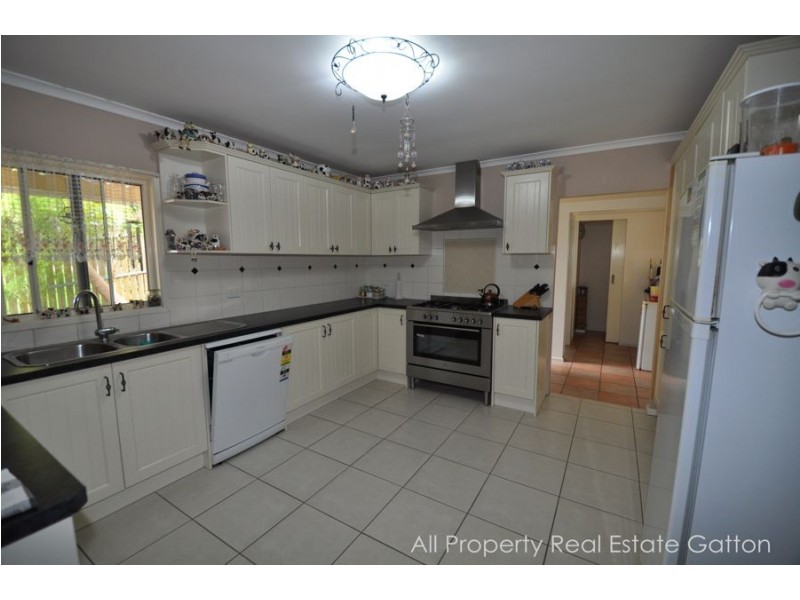 833 Gatton Clifton Road, Ma Ma Creek QLD 4347