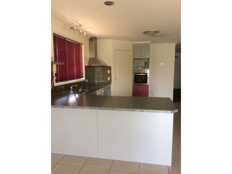 Kensington Grove QLD 4341