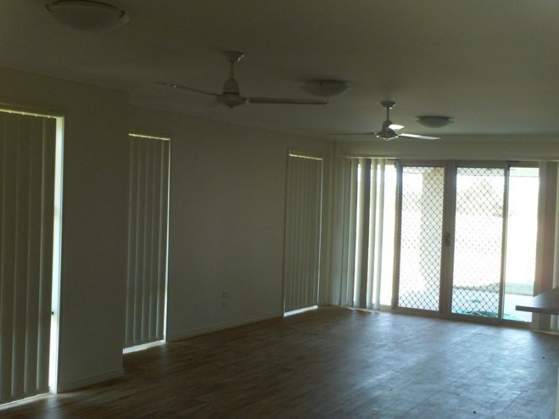 Adare QLD 4343
