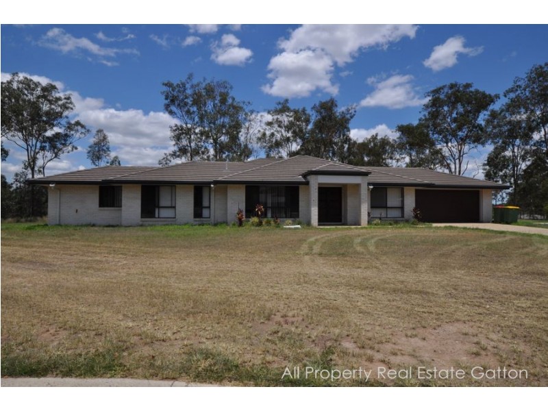 8 Boysen Court, Gatton QLD 4343