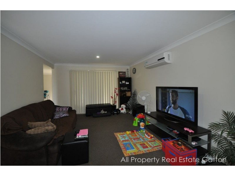 90 Golf Links Drive, Gatton QLD 4343