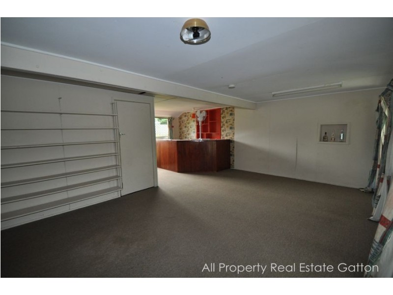 24 Hill Street, Gatton QLD 4343