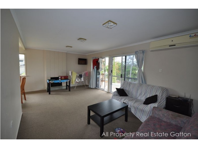 24 Hill Street, Gatton QLD 4343