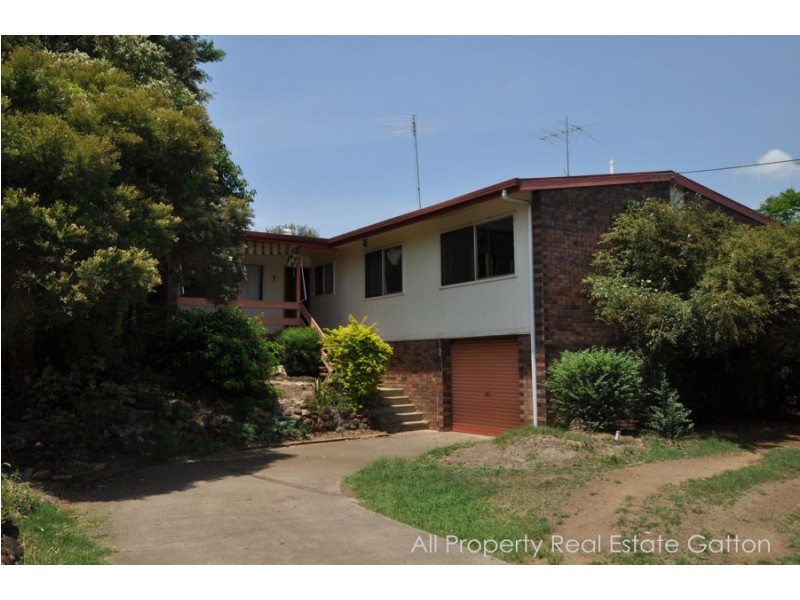 36 Hill Street, Gatton QLD 4343