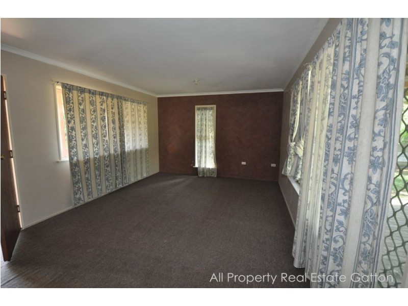 36 Hill Street, Gatton QLD 4343