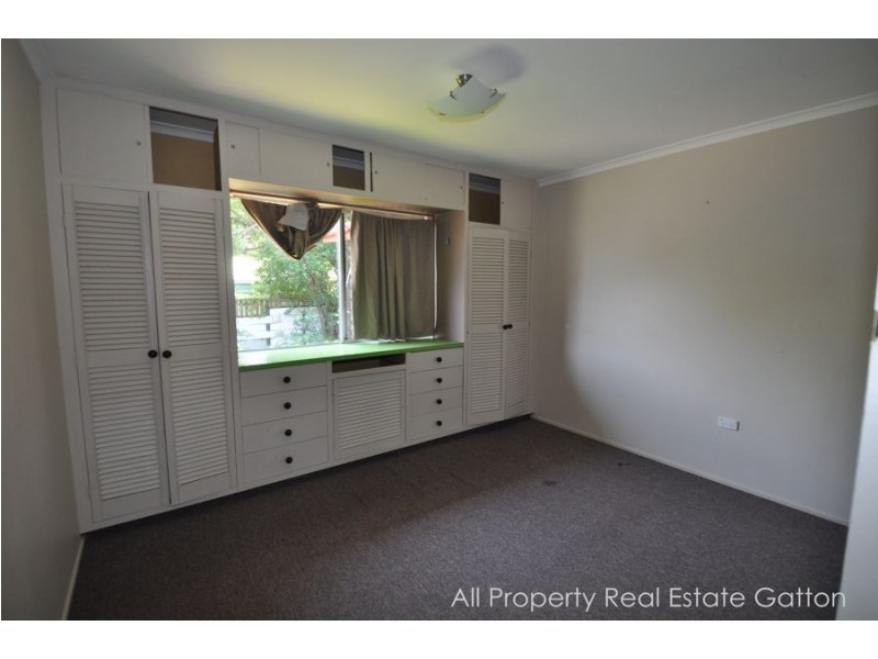 36 Hill Street, Gatton QLD 4343