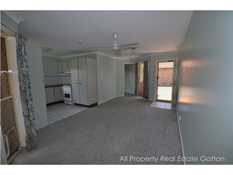 4/8 East Street, Gatton QLD 4343
