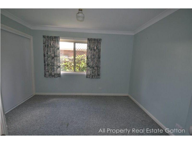 4/8 East Street, Gatton QLD 4343