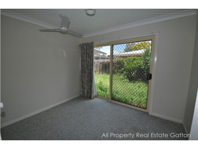 4/8 East Street, Gatton QLD 4343