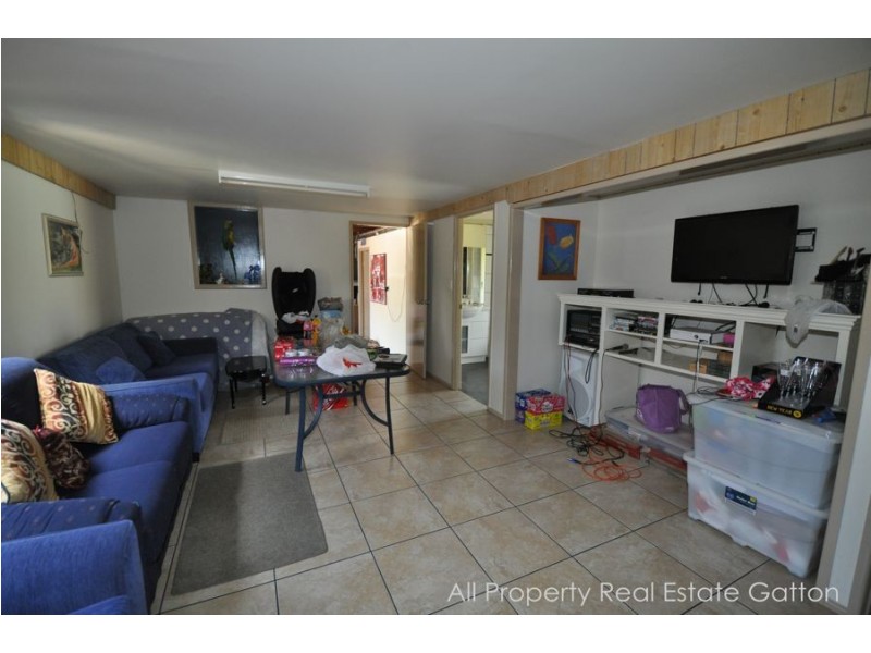 22 Bertrand Avenue, Kensington Grove QLD 4341
