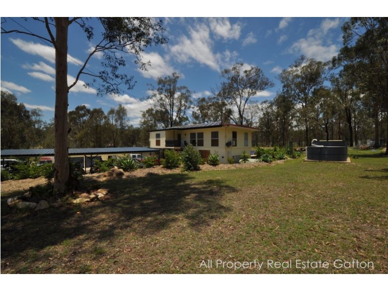 22 Bertrand Avenue, Kensington Grove QLD 4341