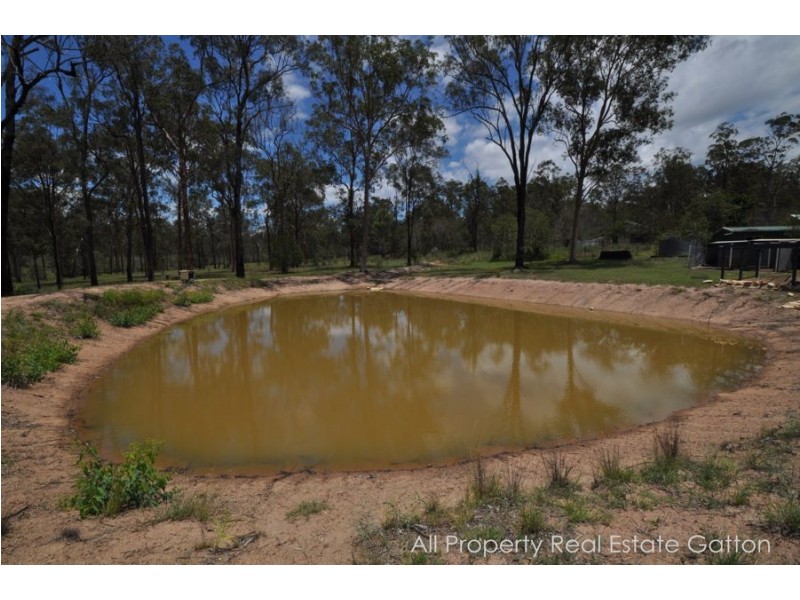22 Bertrand Avenue, Kensington Grove QLD 4341