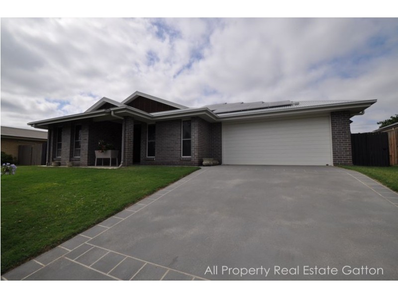 46 Highview Avenue, Gatton QLD 4343