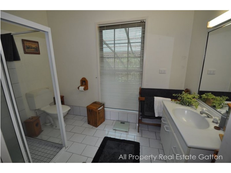 34 Seilers Road, Lake Clarendon QLD 4343