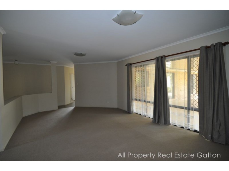 6 Spotted Gum Road, Gatton QLD 4343