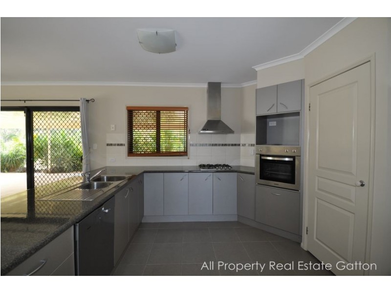 6 Spotted Gum Road, Gatton QLD 4343