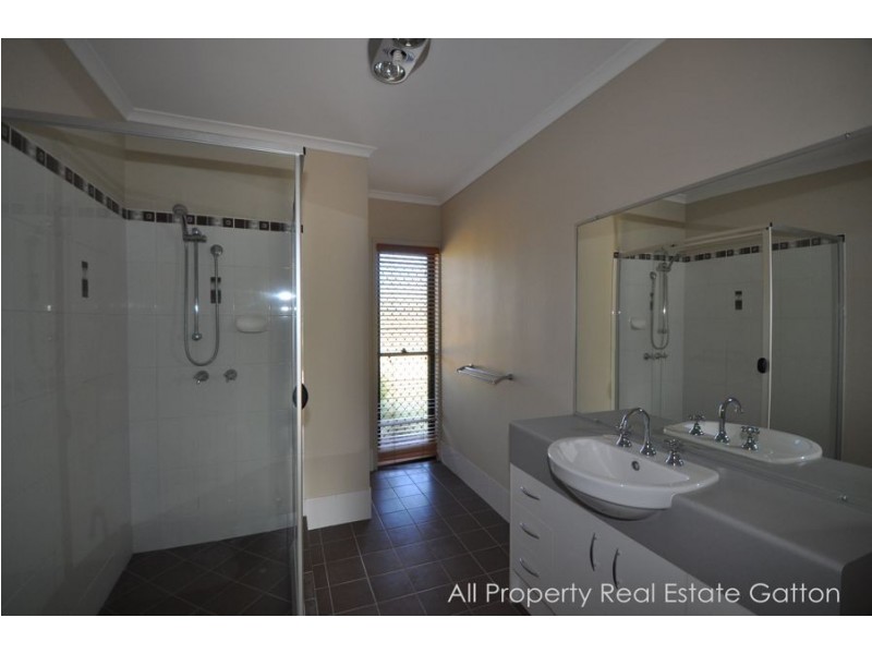 6 Spotted Gum Road, Gatton QLD 4343