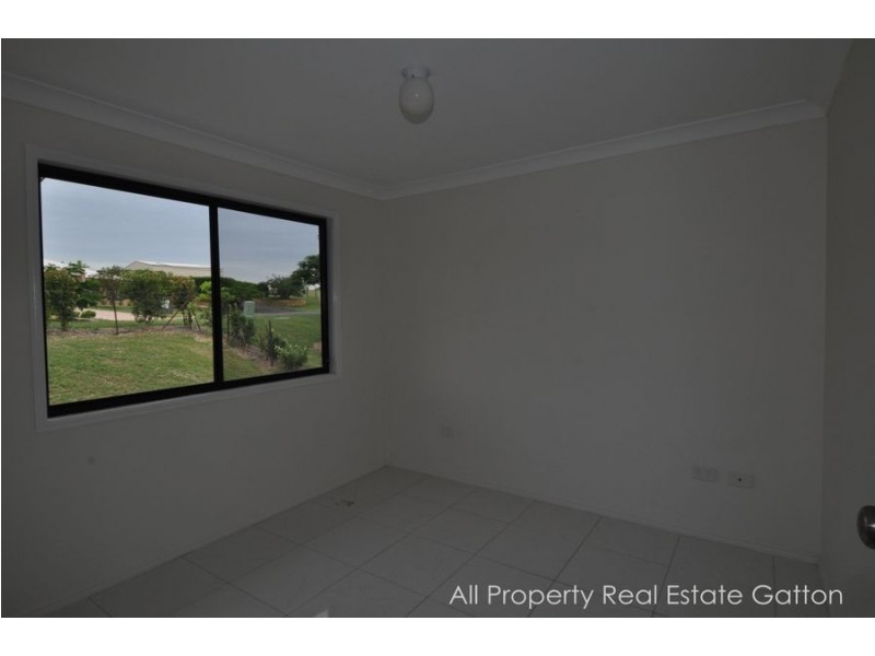 22 Continental Court, Gatton QLD 4343