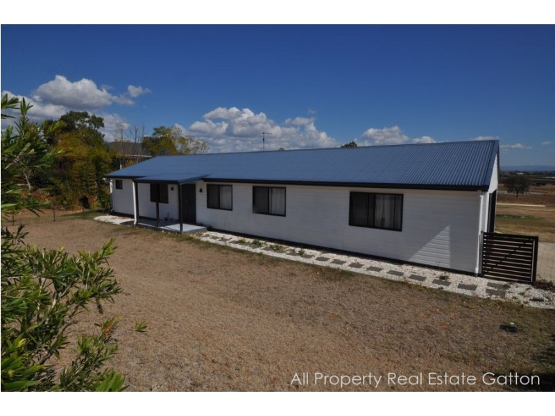 22 Continental Court, Gatton QLD 4343