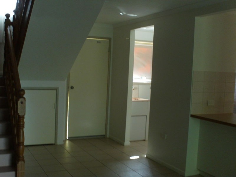Unit 4, 4 Yates Street, Gatton QLD 4343