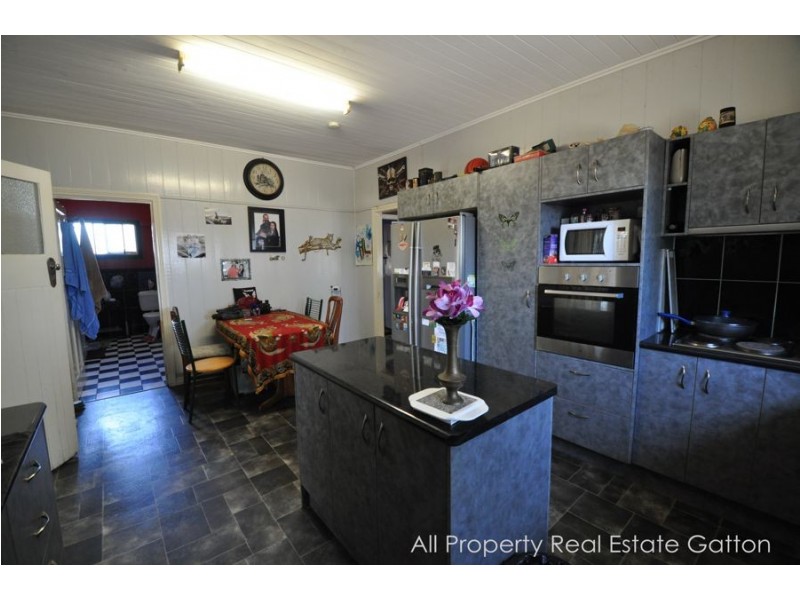 10 Corcet Road, Lockrose QLD 4342