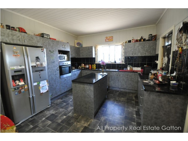 10 Corcet Road, Lockrose QLD 4342