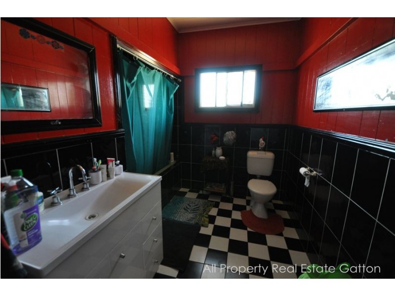10 Corcet Road, Lockrose QLD 4342