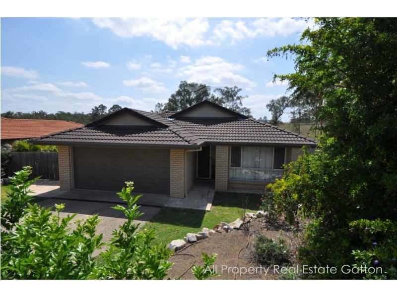 37 Davis Crescent, Gatton QLD 4343