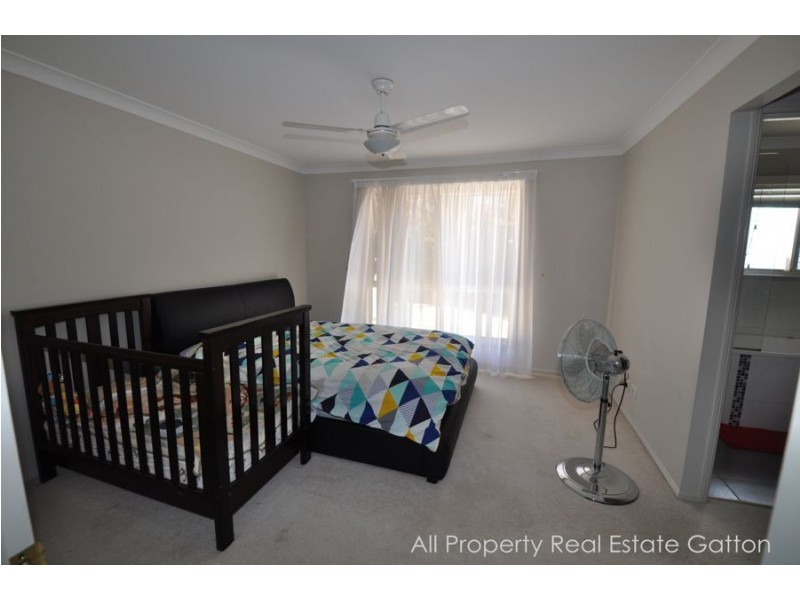 37 Davis Crescent, Gatton QLD 4343