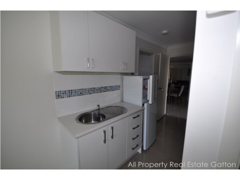 Room 2, 54 Highview Avenue, Gatton QLD 4343
