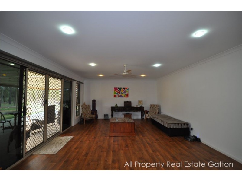 16 Kurrajong Road, Gatton QLD 4343