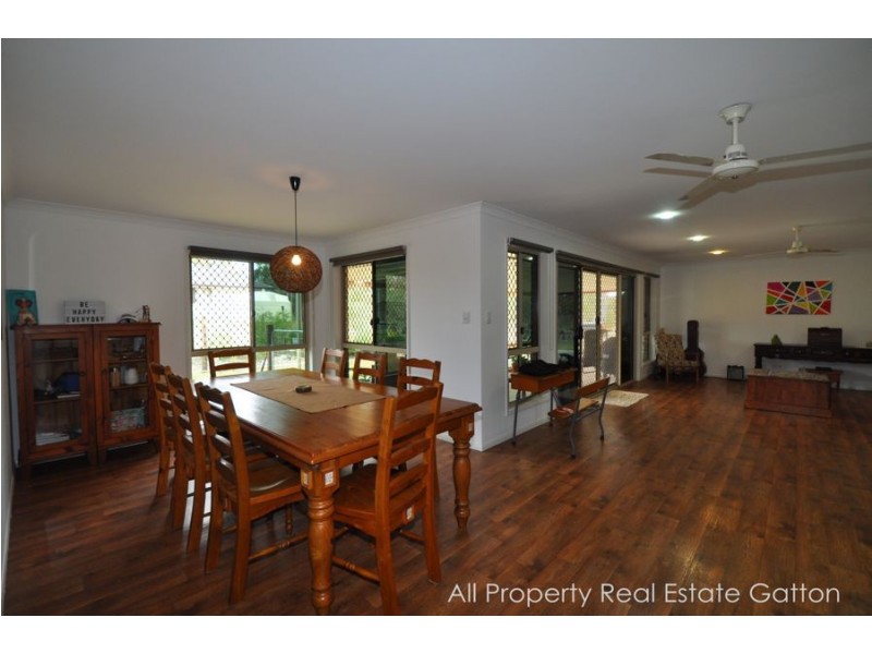16 Kurrajong Road, Gatton QLD 4343