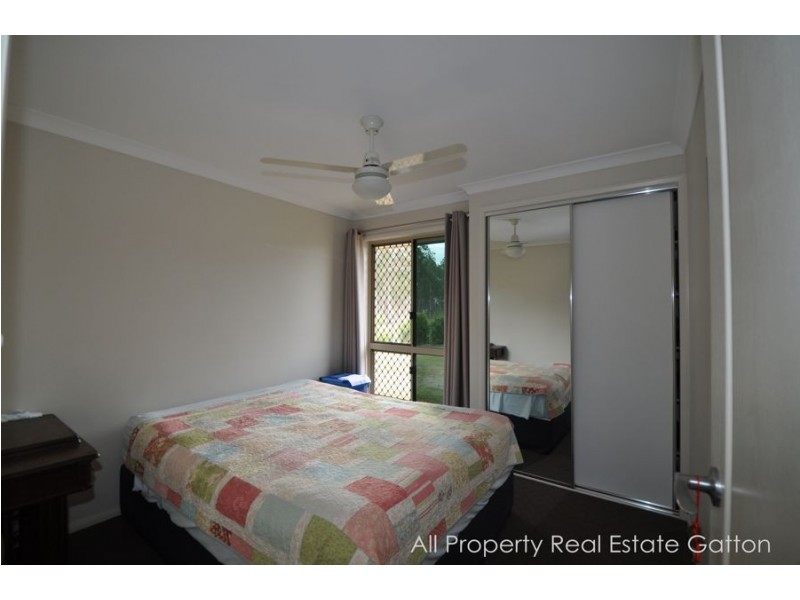 16 Kurrajong Road, Gatton QLD 4343