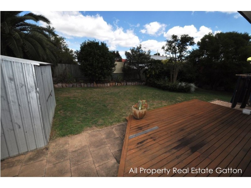 22 Fitzroy Street, Gatton QLD 4343