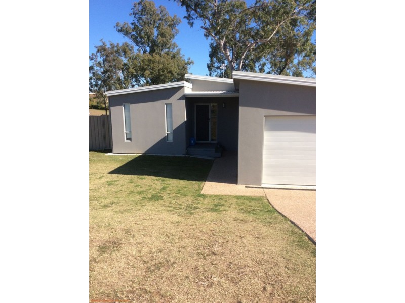 55 Highview Avenue, Gatton QLD 4343