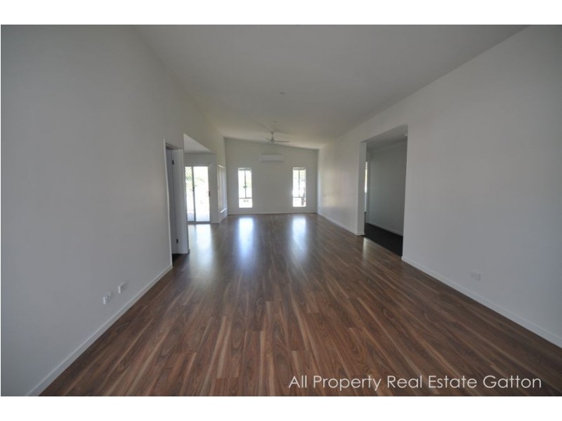 55 Highview Avenue, Gatton QLD 4343