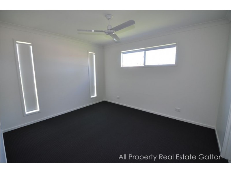 55 Highview Avenue, Gatton QLD 4343