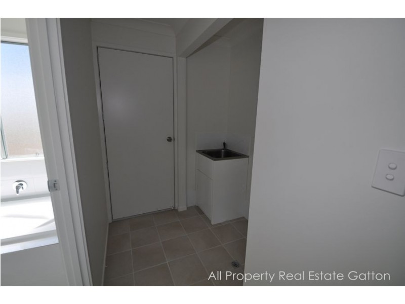 55 Highview Avenue, Gatton QLD 4343