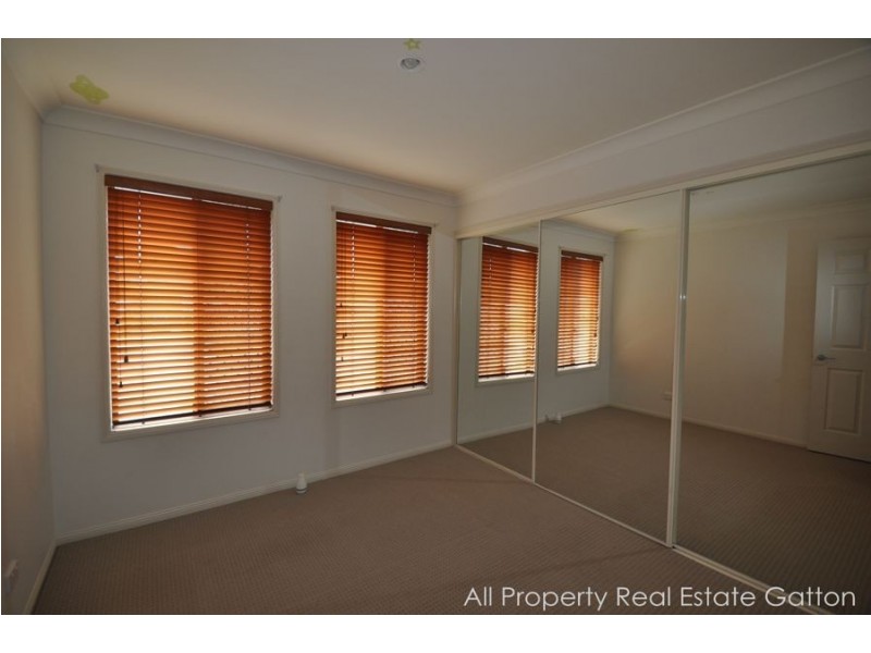 39 Rogers Drive, Gatton QLD 4343