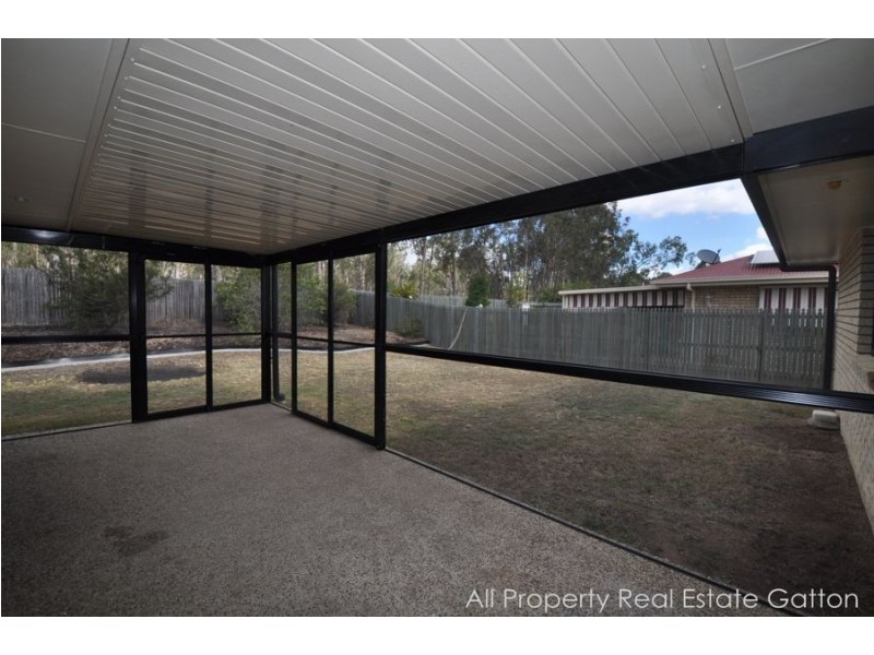 39 Rogers Drive, Gatton QLD 4343
