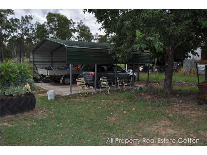 108 Krugers Road, Spring Creek QLD 4343