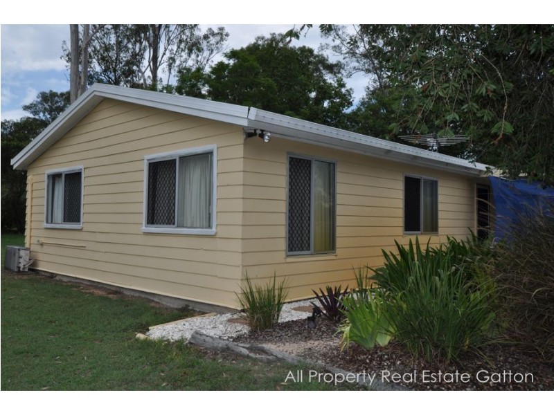 108 Krugers Road, Spring Creek QLD 4343